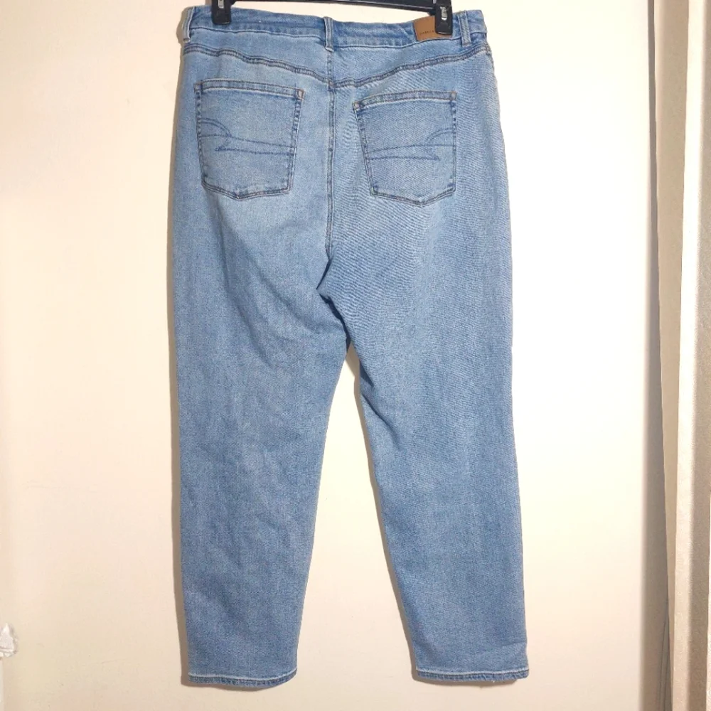 American Eagle Outfitters High Rise Blue Jeans - Picture 9 of 14